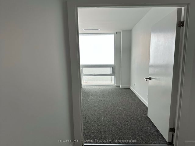 1507 - 120 Varna Dr