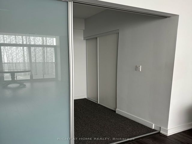 1507 - 120 Varna Dr