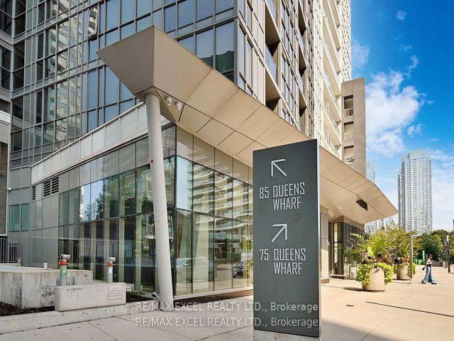 3911 - 85 Queens Wharf Rd