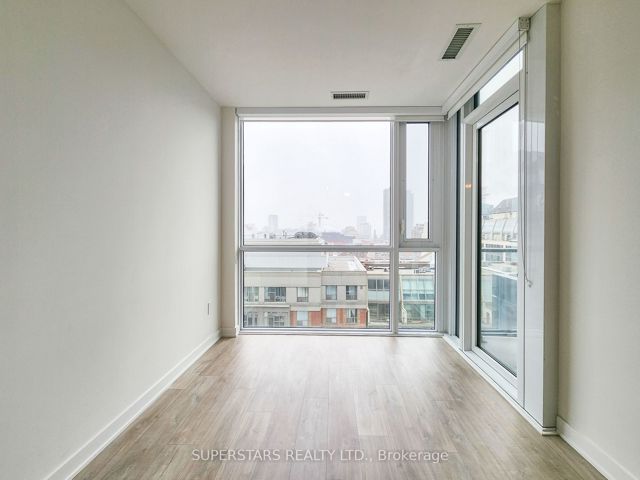 1013 - 60 Princess St