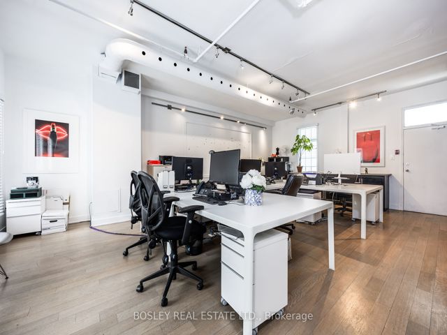3 - 21 Isabella St