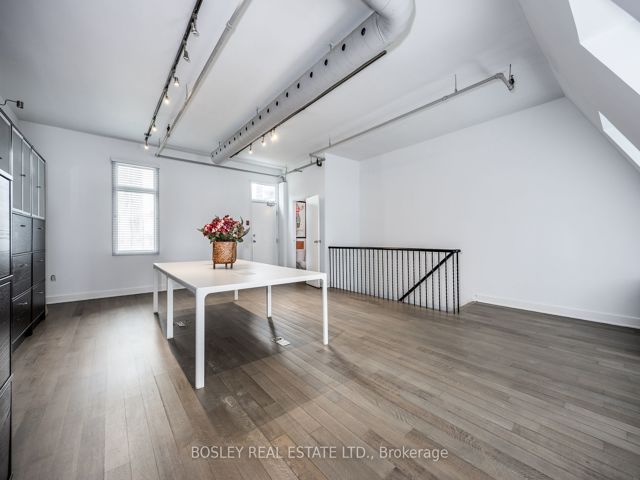 3 - 21 Isabella St