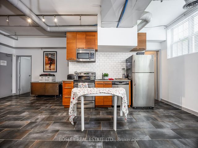 3 - 21 Isabella St