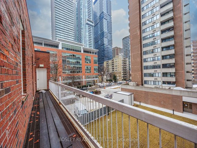 3 - 21 Isabella St