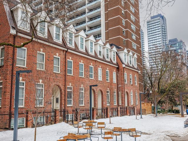 3 - 21 Isabella St