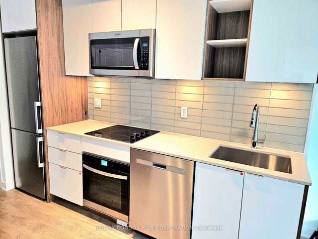 1418 - 543 Richmond St W