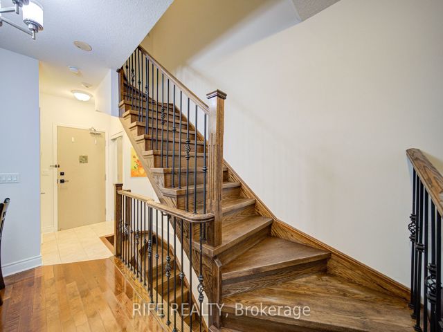 223 - 31 Olive Ave