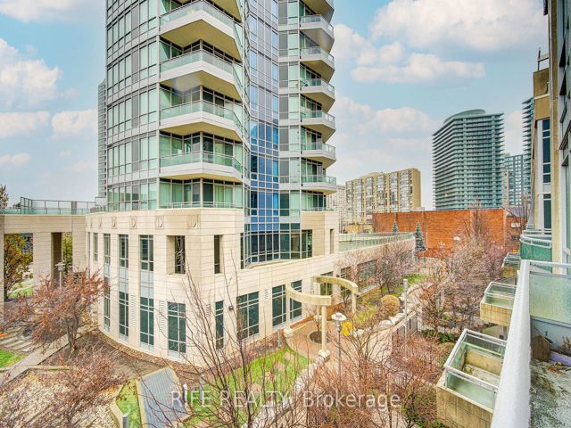 223 - 31 Olive Ave