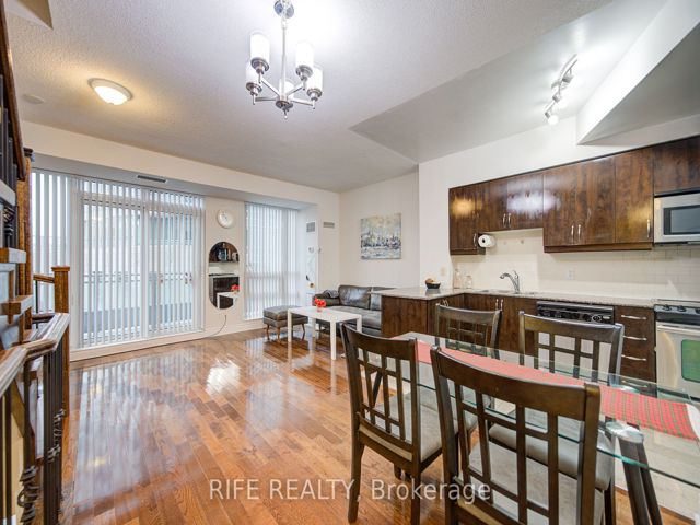 223 - 31 Olive Ave