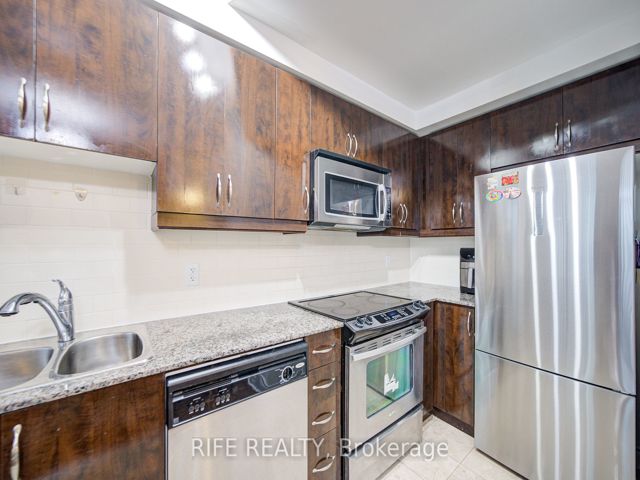 223 - 31 Olive Ave