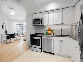 303 - 621 Sheppard Ave E