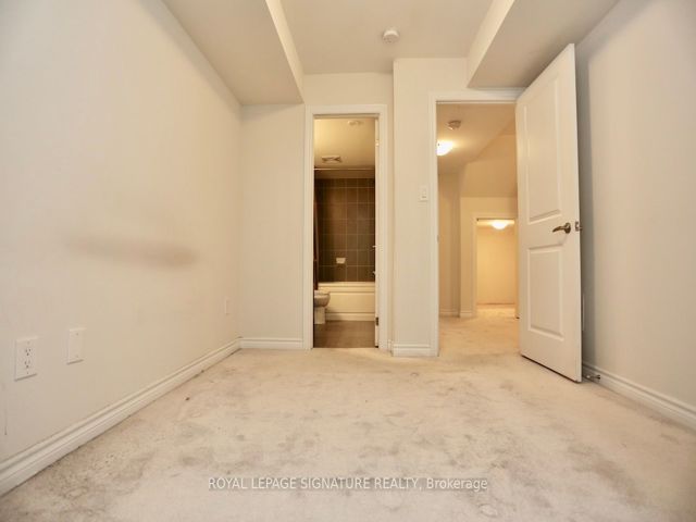 Th27 - 39 Drewry Ave