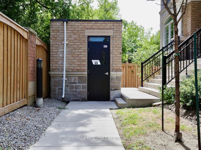 Th27 - 39 Drewry Ave