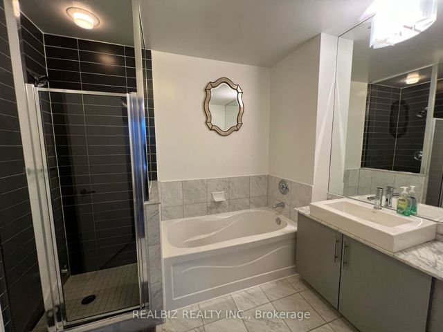 4308 - 65 Bremner Blvd