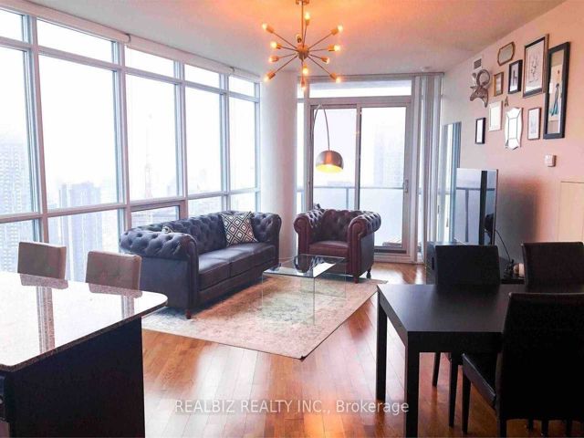 4308 - 65 Bremner Blvd
