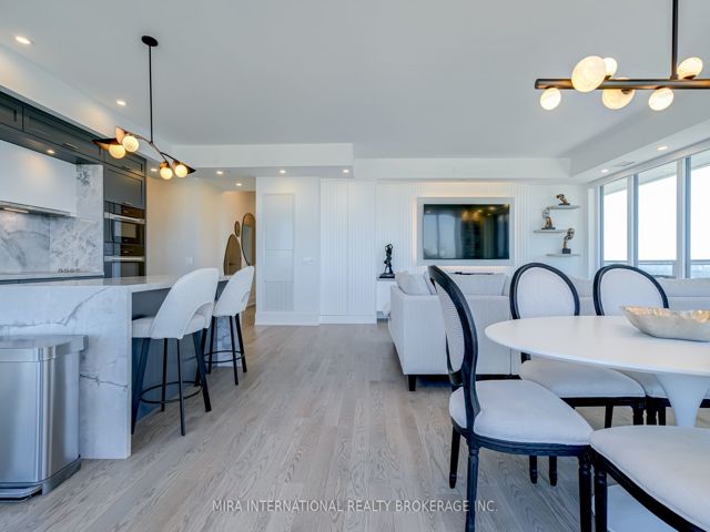 3003 - 30 Inn On The Park Dr