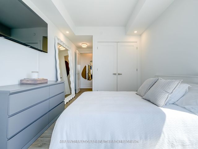 3003 - 30 Inn On The Park Dr