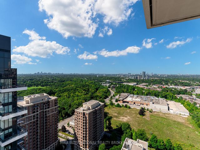 3003 - 30 Inn On The Park Dr