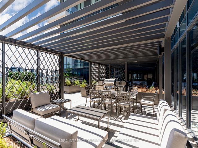 3003 - 30 Inn On The Park Dr