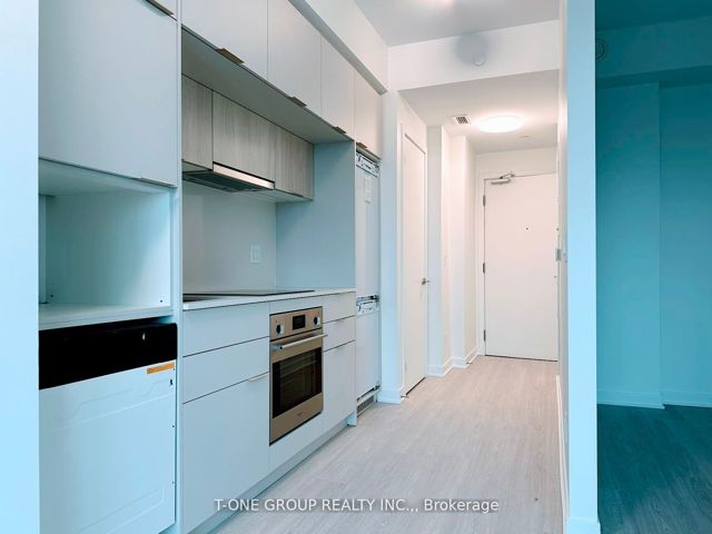 1205 - 185 Alberta Ave