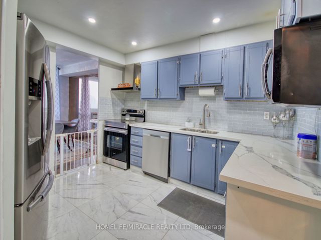 Ph-2 - 150 Neptune Dr