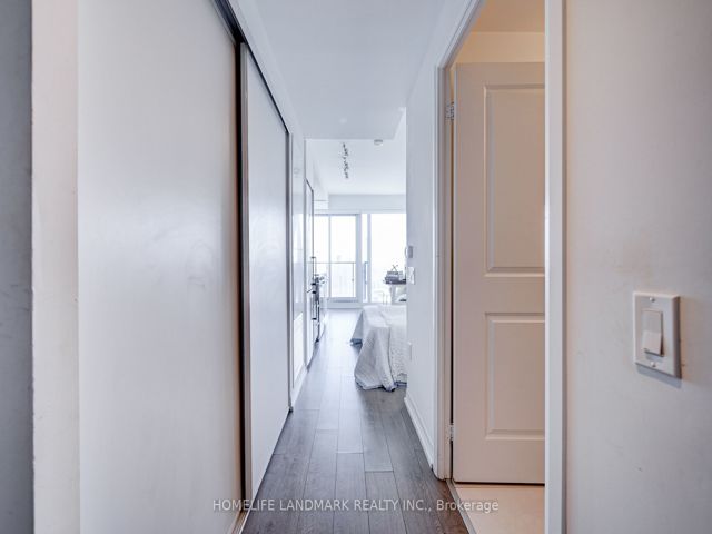 4307 - 251 Jarvis St