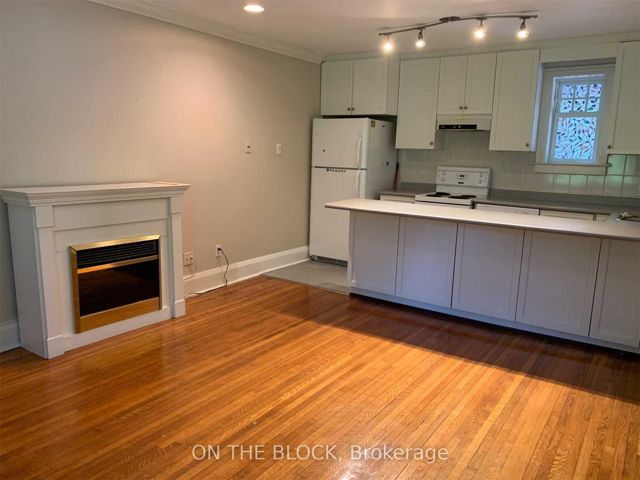 6 - 58 Sherwood Ave