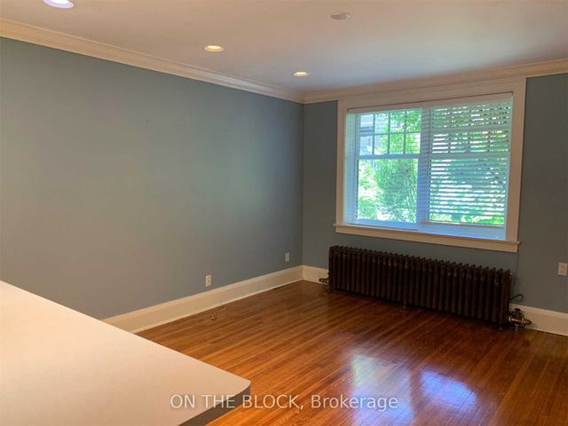 6 - 58 Sherwood Ave