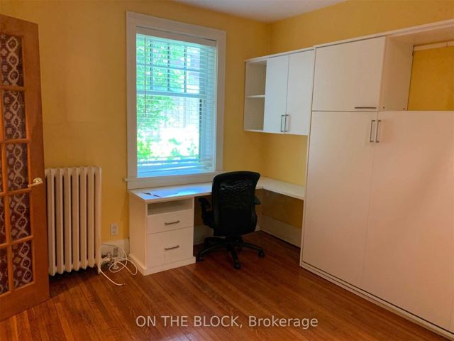 6 - 58 Sherwood Ave