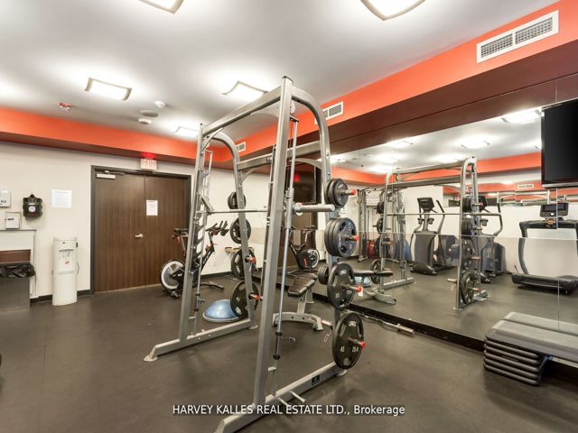 301 - 478 King St W
