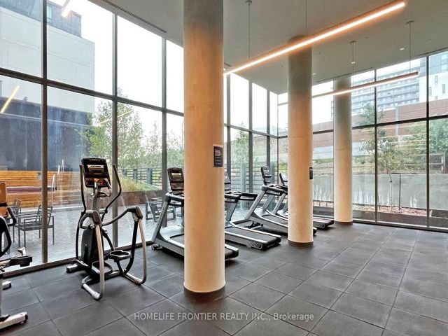 1119 - 120 Varna Dr