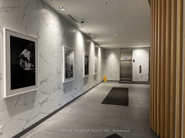 1119 - 120 Varna Dr