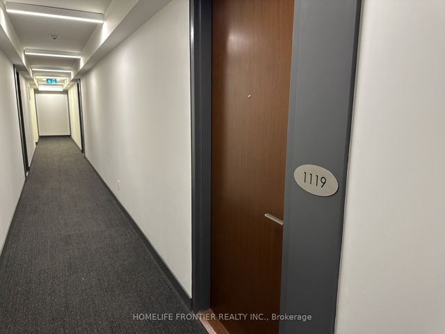 1119 - 120 Varna Dr