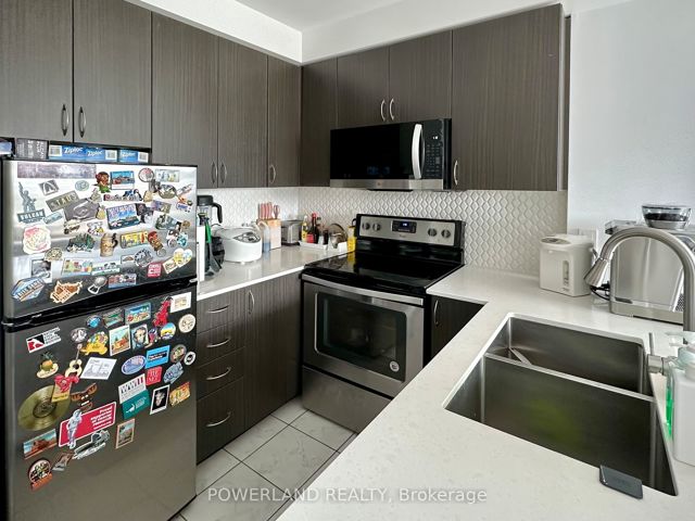 204 - 741 Sheppard Ave W