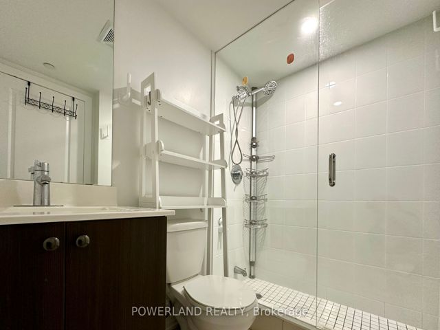 204 - 741 Sheppard Ave W