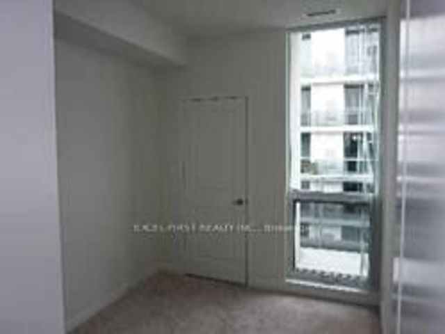 Ph 205 - 5793 Yonge St