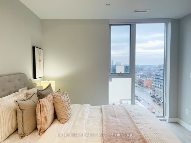 1104 - 185 Alberta Ave