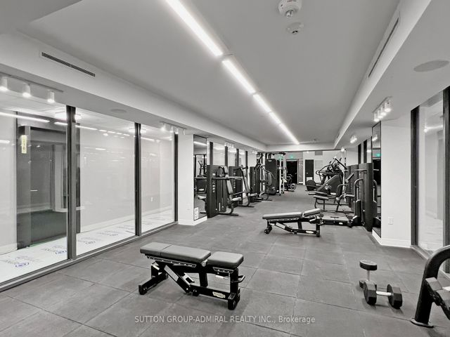 1412 - 158 Front St E