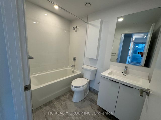 605 - 50 O'neill Rd