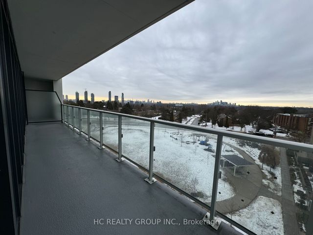 605 - 50 O'neill Rd