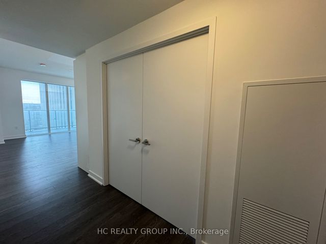 605 - 50 O'neill Rd