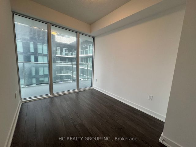 605 - 50 O'neill Rd
