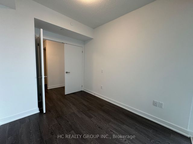 605 - 50 O'neill Rd
