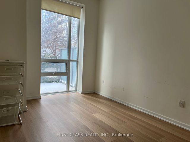 p06 - 62 Forest Manor Rd