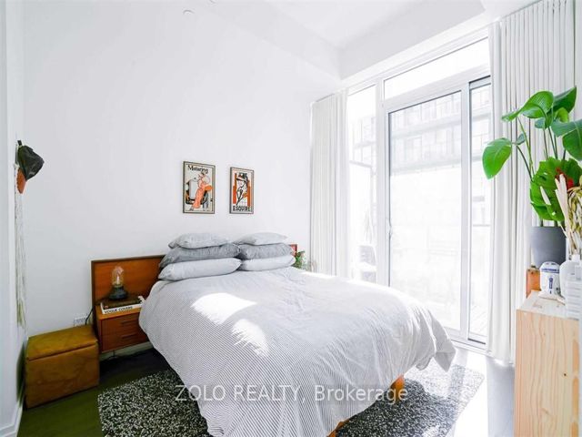 1101 - 5 Soudan Ave