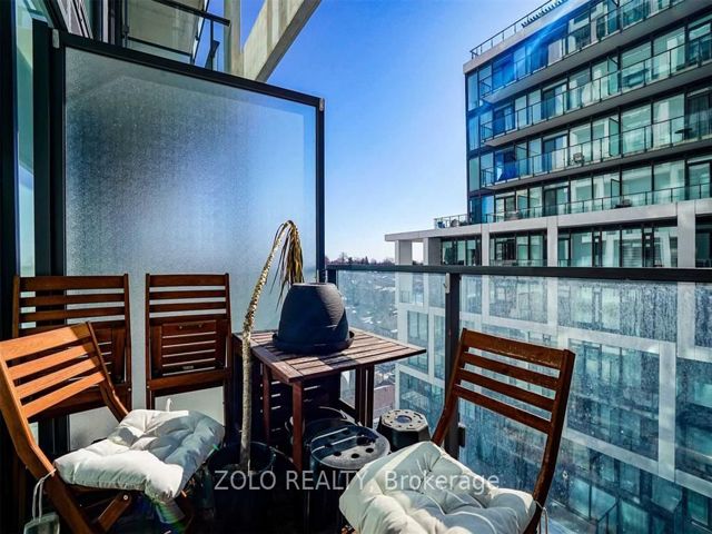 1101 - 5 Soudan Ave
