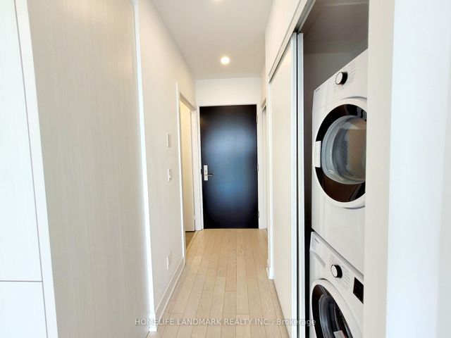 2209 - 181 Bedford Rd
