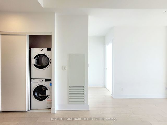 2209 - 181 Bedford Rd