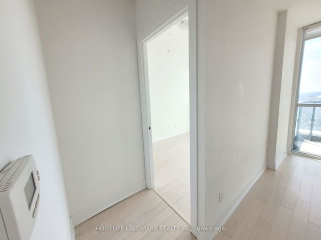 2209 - 181 Bedford Rd