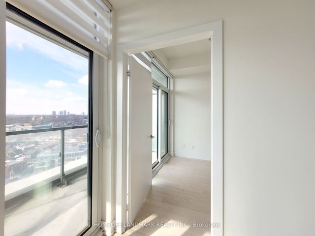 2209 - 181 Bedford Rd